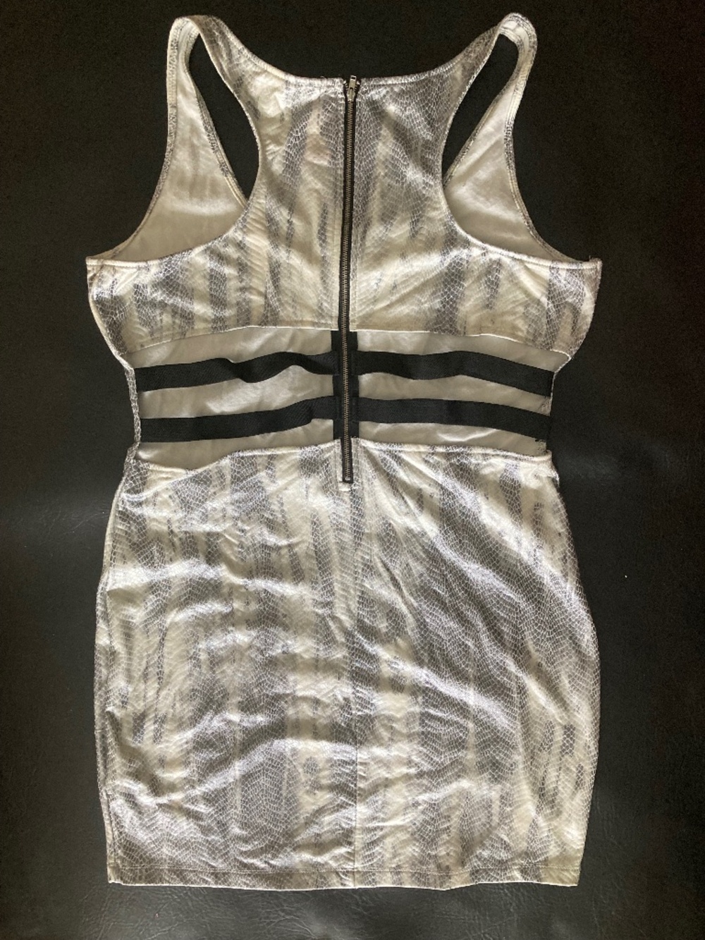 bebe 2b silver cream black snake print cutout back dress XL